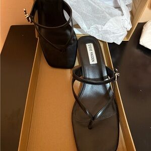 Steve Madden Samann Sandal Womens Size 8 Black